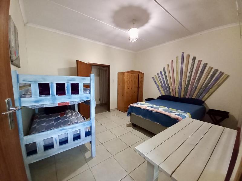 5 Bedroom Property for Sale in Jeffreys Bay Eastern Cape